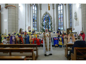 Aussendung der Sternsinger in Naumburg (Foto: Karl-Franz Thiede)